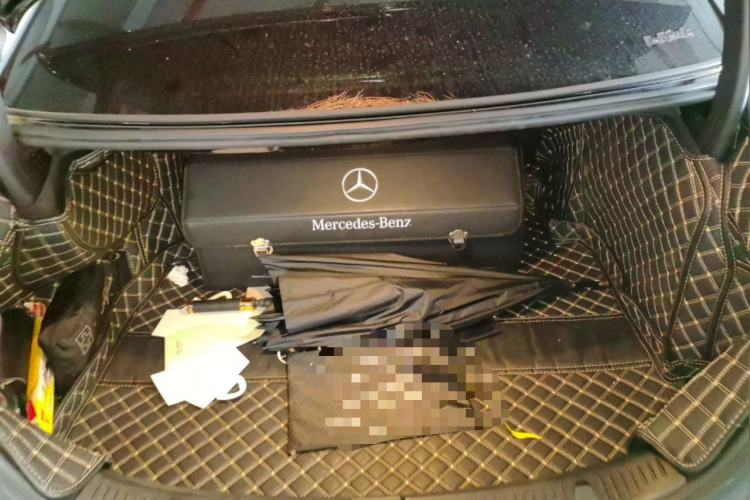 Used Mercedes-Benz E-Class 2016 E 200 L Trunk