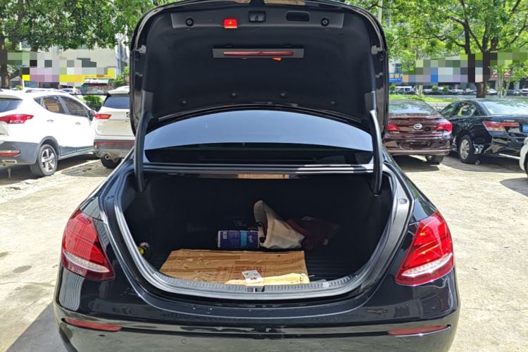 Used Mercedes-Benz E-Class 2016 E 300 L Stylish Model Trunk