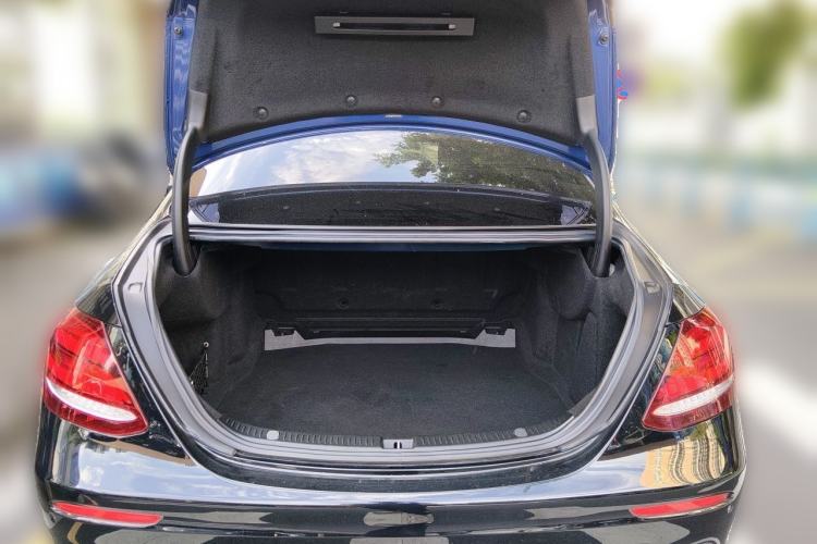 Used Mercedes-Benz E-Class 2016 E 300 L Sporty and Stylish Model Trunk