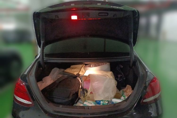 Used Mercedes-Benz E-Class 2016 E 200 L Trunk