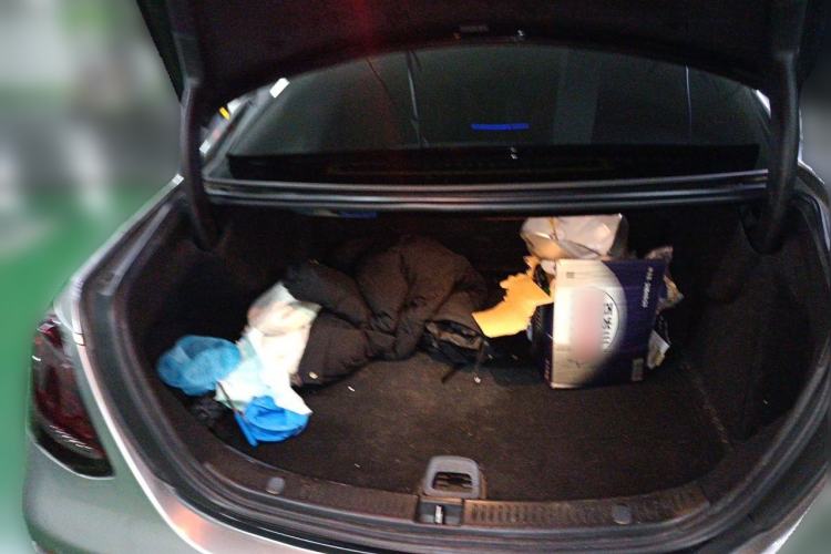 Used Mercedes-Benz E-Class 2016 E 200 L Trunk