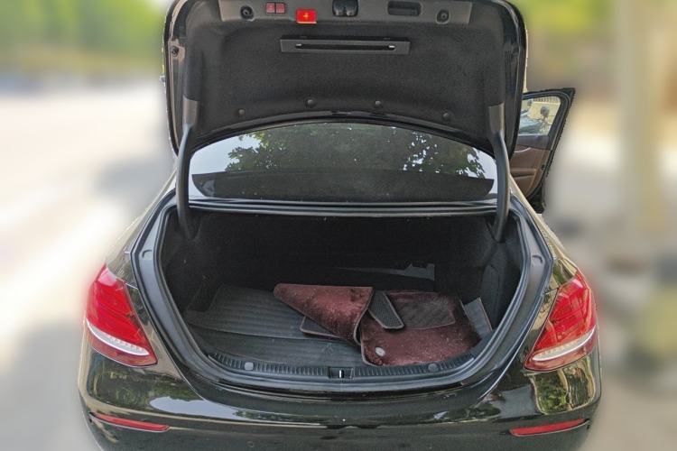 Used Mercedes-Benz E-Class 2016 E 300 L Stylish Model Trunk