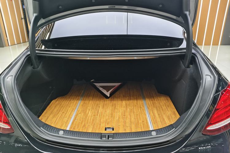 Used Mercedes-Benz E-Class 2016 E 300 L Sport Luxury Model Trunk