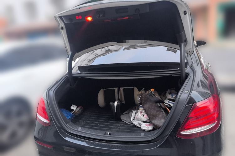 Used Mercedes-Benz E-Class 2016 E 300 L Sporty and Stylish Model Trunk