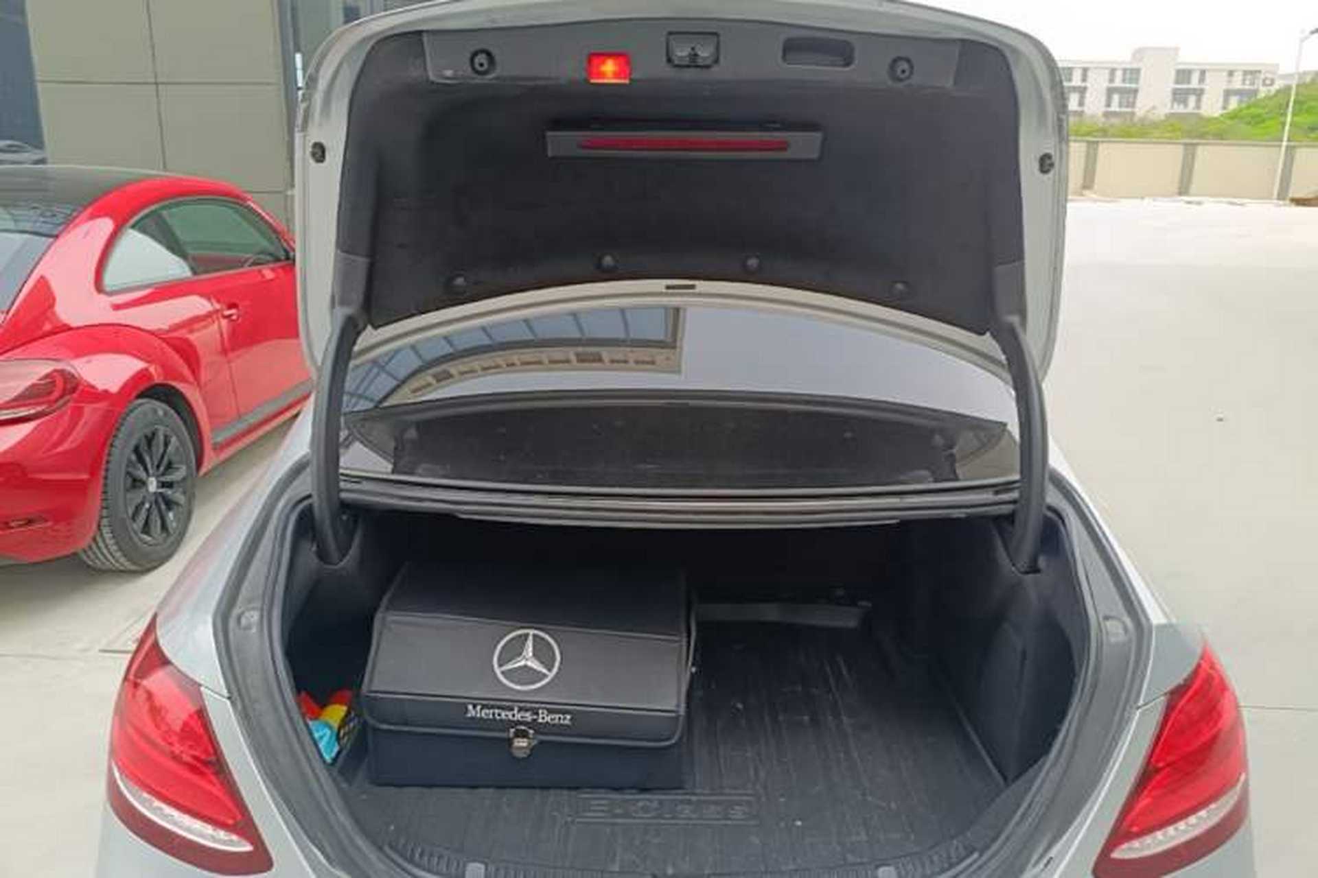 Used Mercedes-Benz E-Class 2016 E 200 L Sport Edition Trunk