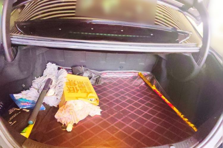 Used Mercedes-Benz E-Class 2016 E 200 L Trunk