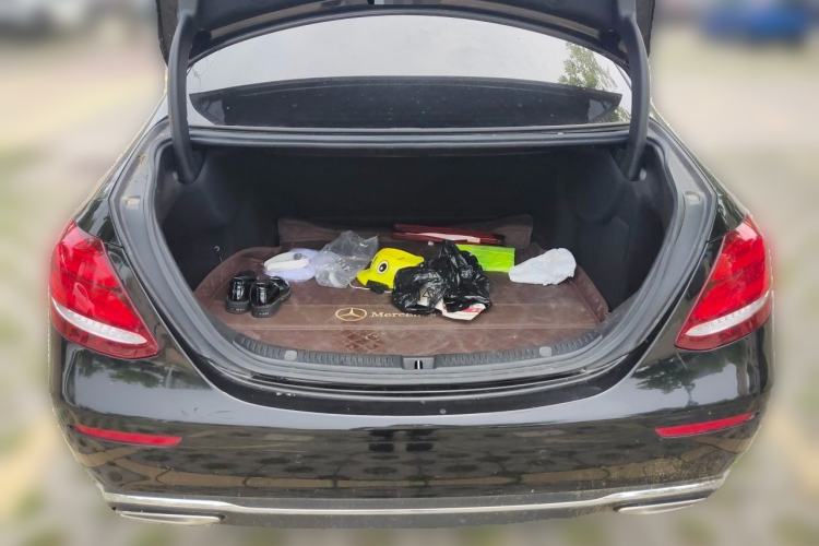 Used Mercedes-Benz E-Class 2016 E 300 L Stylish Model Trunk