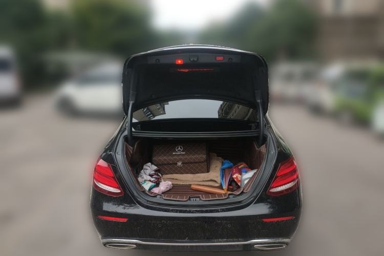 Used Mercedes-Benz E-Class 2016 E 300 L Luxury Model Trunk