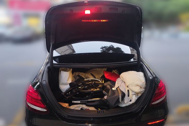 Used Mercedes-Benz E-Class 2016 E 200 L Trunk