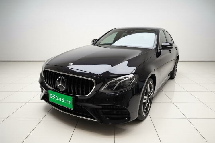 Używany Mercedes-Benz E-Class 2016 E 300 L Sporty and Stylish Model Guazi used car, China used car export, Used car for sale, Used cars, Cheapest cars for sale