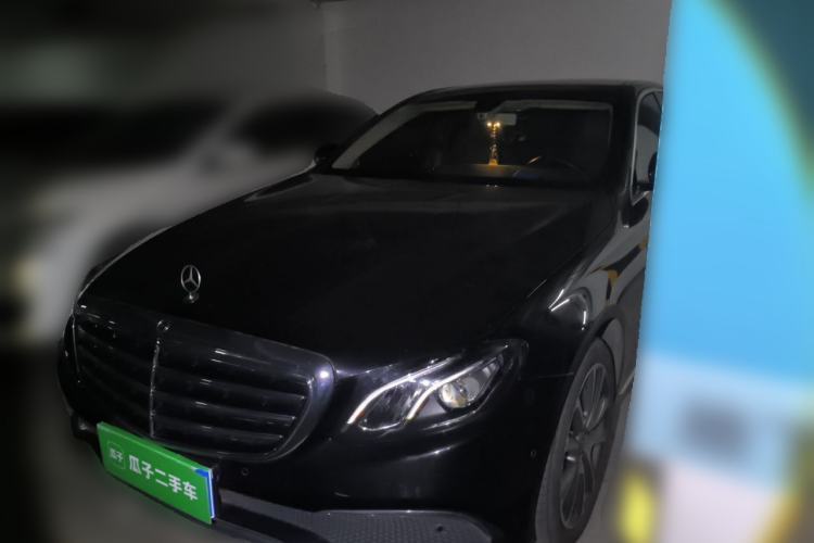 Używany Mercedes-Benz E-Class 2016 E 300 L Stylish Model Guazi used car, China used car export, Used car for sale, Used cars, Cheapest cars for sale