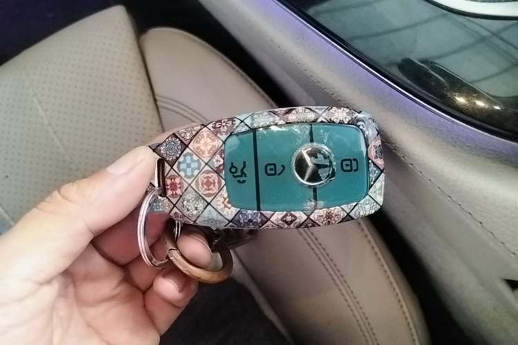 Used Mercedes-Benz E-Class 2016 E 200 L Vehicle Key
