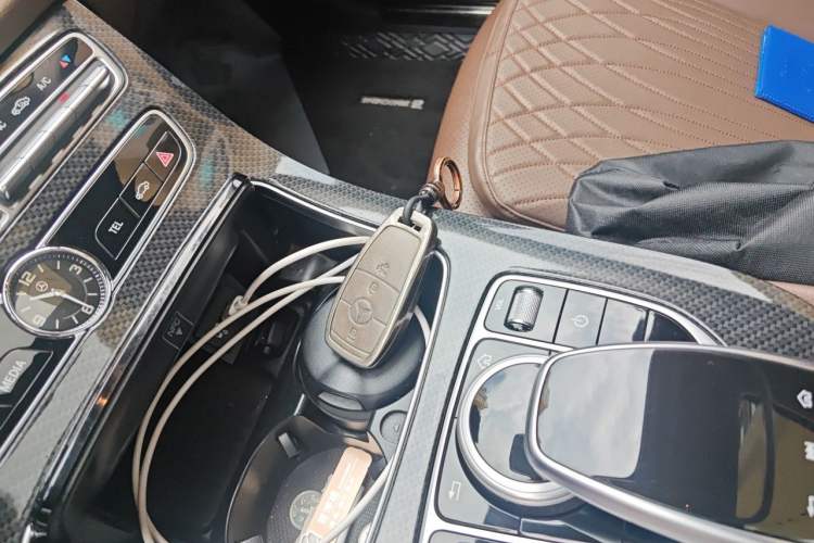 Used Mercedes-Benz E-Class 2016 E 200 L Vehicle Key