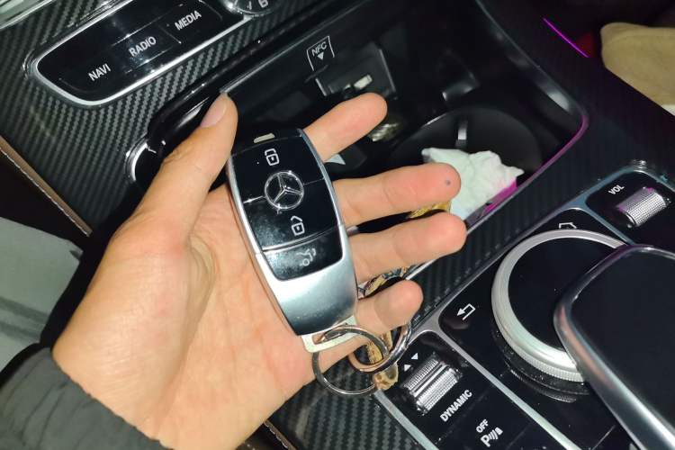 Used Mercedes-Benz E-Class 2016 E 200 L Vehicle Key