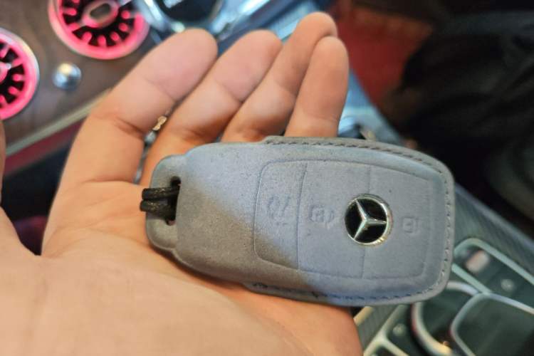 Used Mercedes-Benz E-Class 2016 E 200 L Vehicle Key