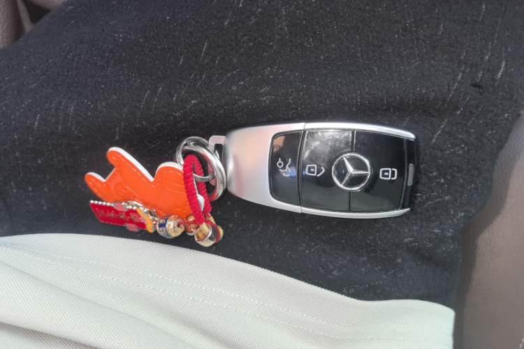 Used Mercedes-Benz E-Class 2016 E 200 L Sport Edition Vehicle Key