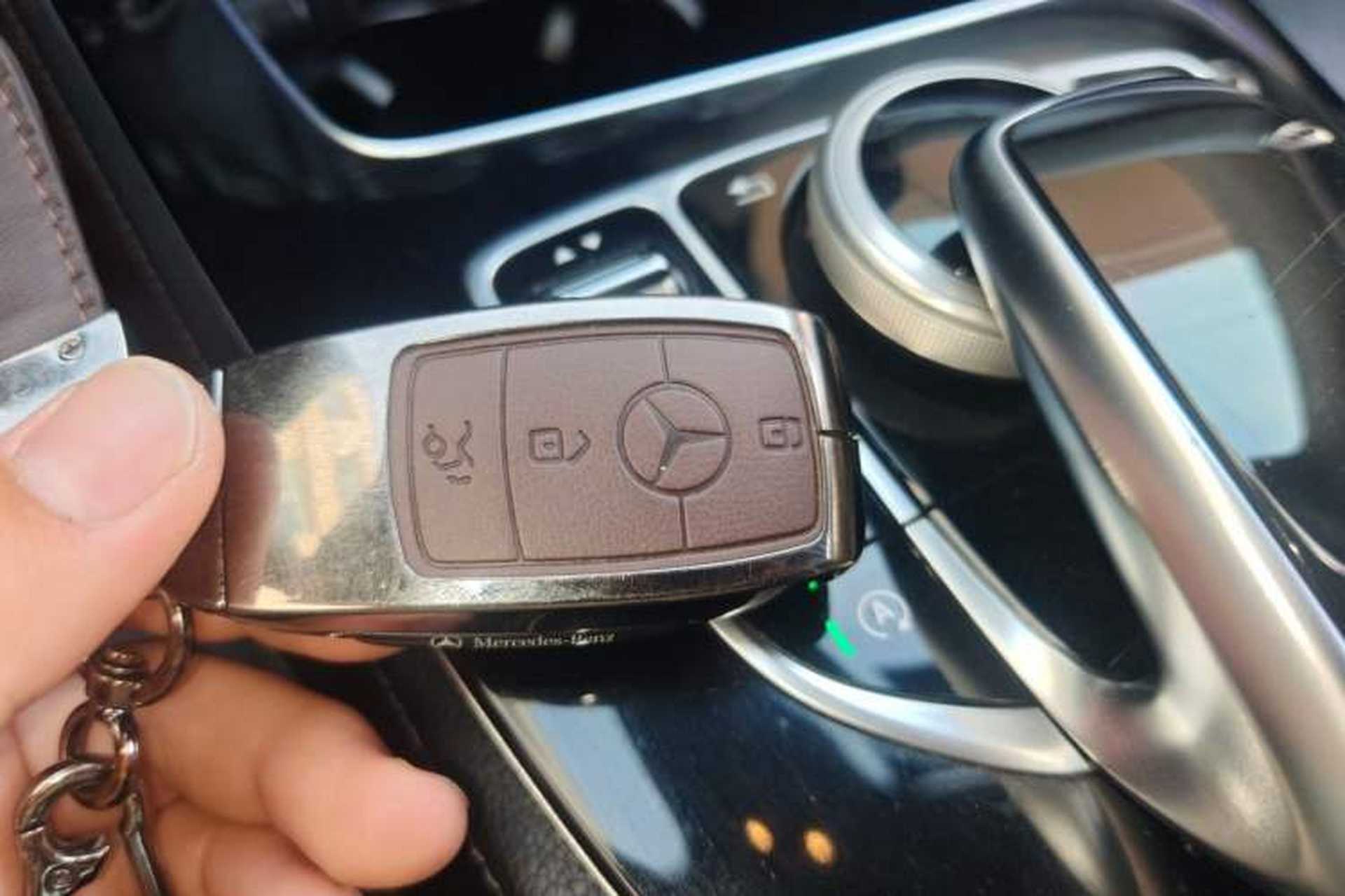 Used Mercedes-Benz E-Class 2016 E 300 L Sporty and Stylish Model Vehicle Key
