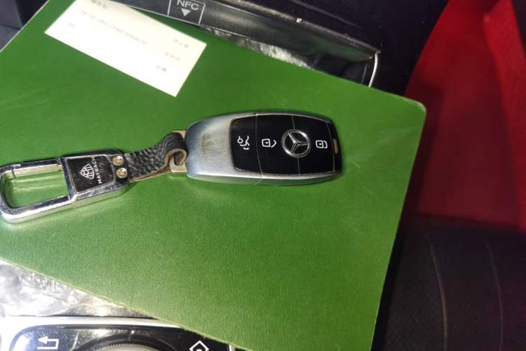 Used Mercedes-Benz E-Class 2016 E 300 L Stylish Model Vehicle Key
