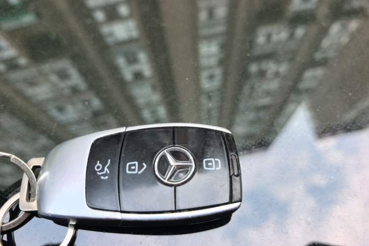 Used Mercedes-Benz E-Class 2016 E 300 L Luxury Model Vehicle Key