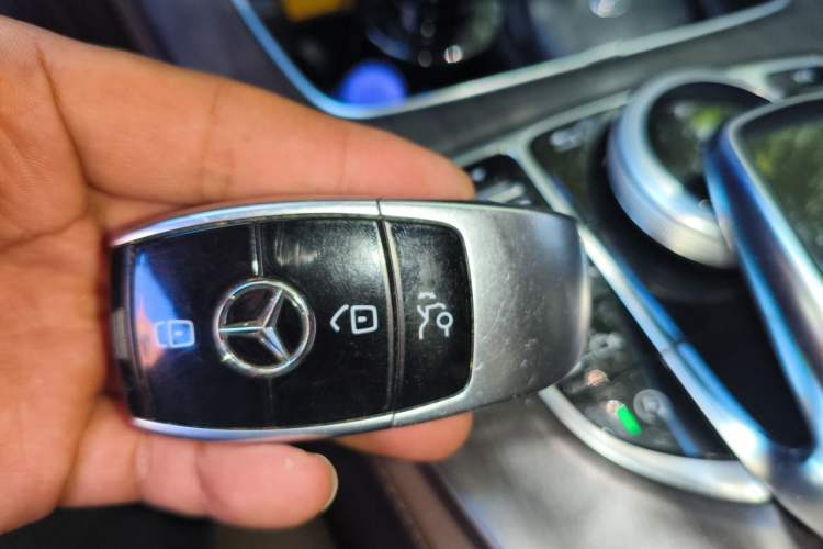 Used Mercedes-Benz E-Class 2016 E 200 L Vehicle Key