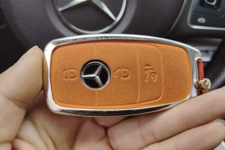 Used Mercedes-Benz E-Class 2016 E 200 L Vehicle Key