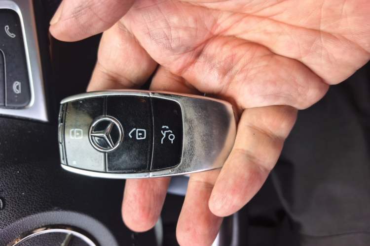 Used Mercedes-Benz E-Class 2016 E 300 L Sport Luxury Model Vehicle Key