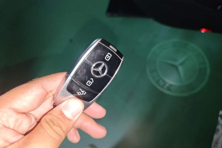 Used Mercedes-Benz E-Class 2016 E 300 L Stylish Model Vehicle Key