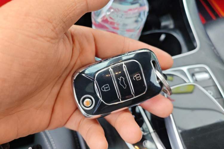 Used Mercedes-Benz E-Class 2016 E 200 L Vehicle Key