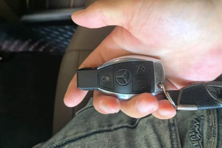 Used Mercedes-Benz E-Class 2016 E 200 L Sport Edition Vehicle Key