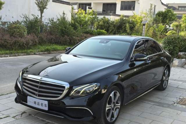 Used Mercedes-Benz E-Class 2016 E 300 L Sporty and Stylish Model