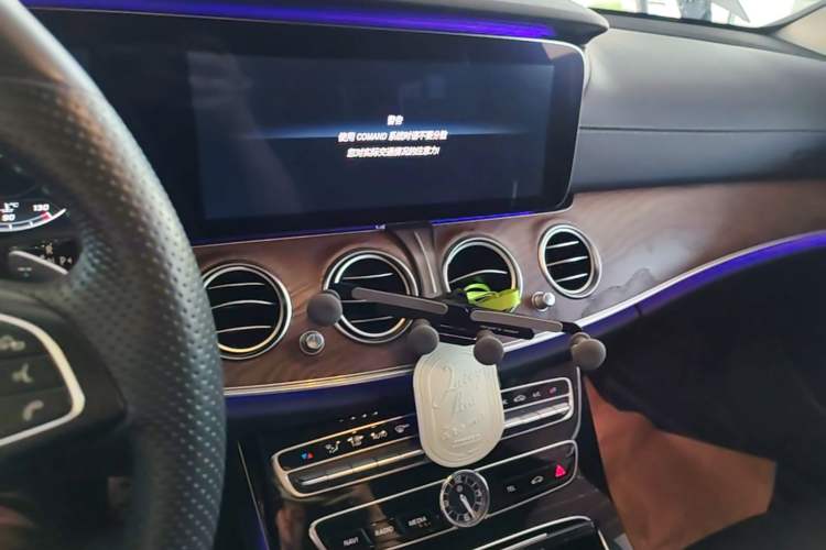 Used Mercedes-Benz E-Class 2016 E 300 L Stylish Model Audio And AC Panel