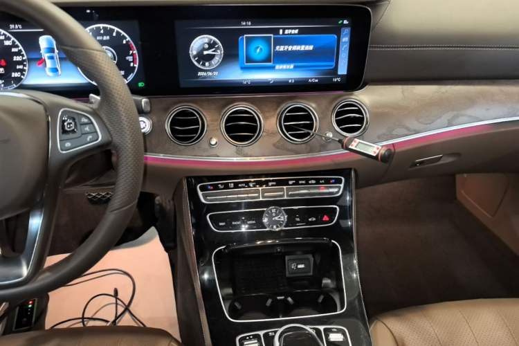 Used Mercedes-Benz E-Class 2016 E 300 L Luxury Model Audio And AC Panel