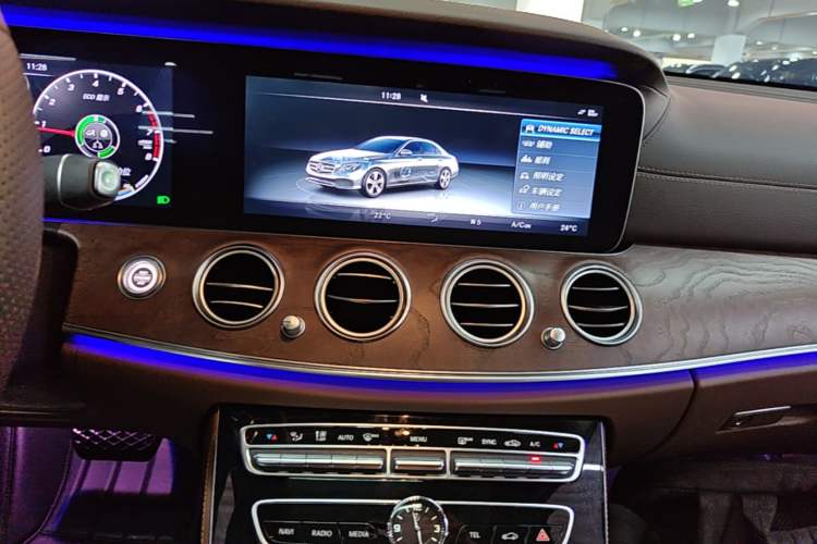 Used Mercedes-Benz E-Class 2016 E 300 L Luxury Model Audio And AC Panel