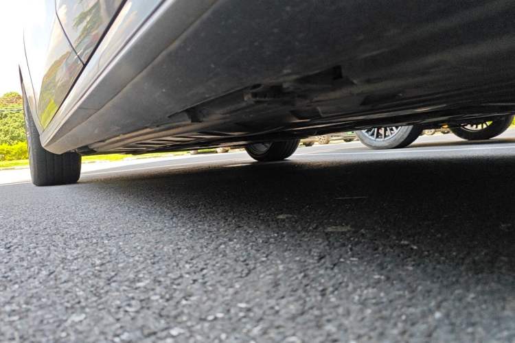 Used Mercedes-Benz E-Class 2016 E 200 L Chassis Rear Left