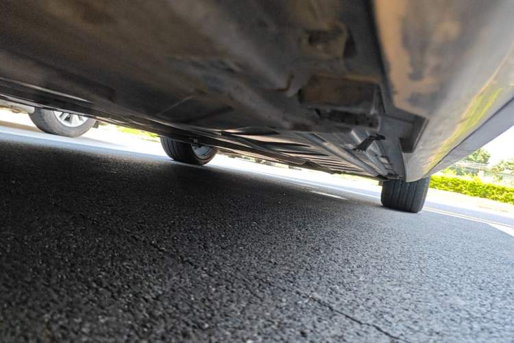 Used Mercedes-Benz E-Class 2016 E 200 L Chassis Rear Right