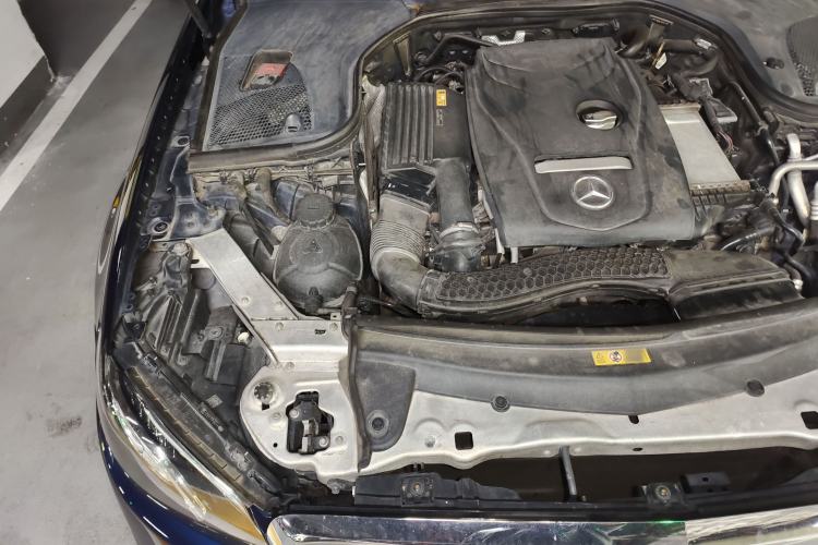 Used Mercedes-Benz E-Class 2016 E 200 L Sport Edition Engine Bay Right