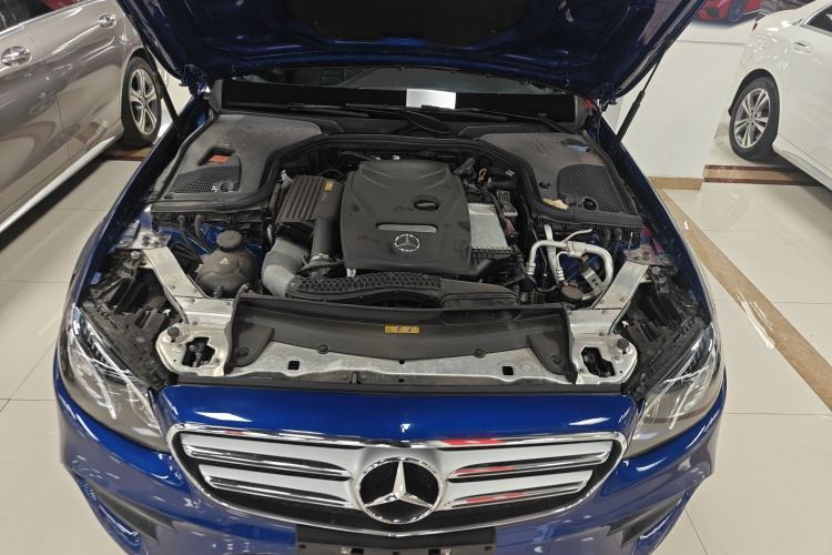 Used Mercedes-Benz E-Class 2016 E 200 L Sport Edition Engine Bay