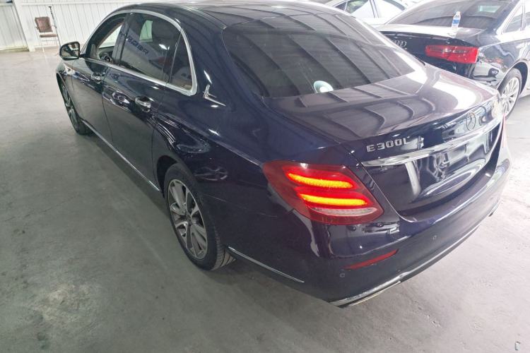 Used Mercedes-Benz E-Class 2016 E 300 L Stylish Model Exterior 3