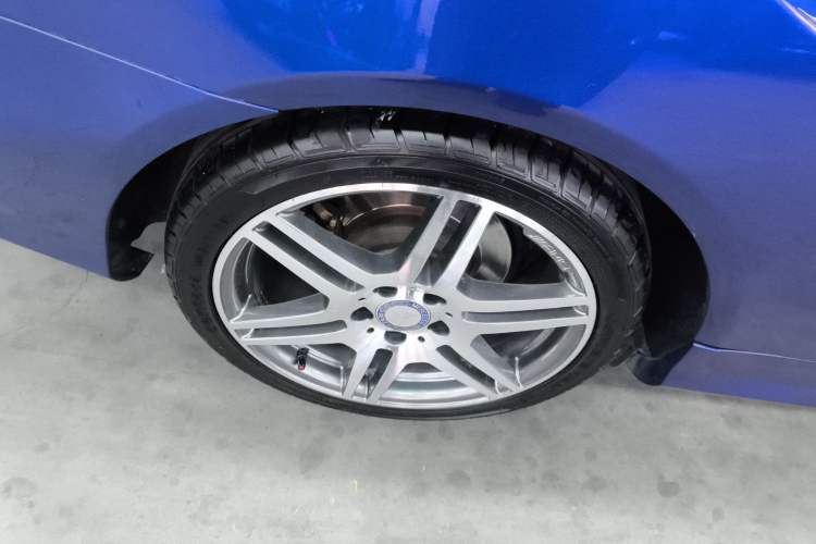 Used Mercedes-Benz E-Class 2016 E 200 Coupe Dynamic Edition Exterior 4