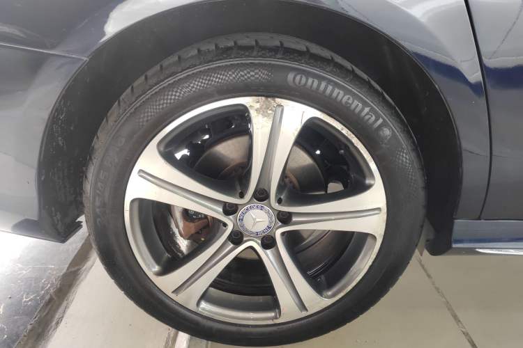 Used Mercedes-Benz E-Class 2016 E 200 L Sport Edition Exterior 5