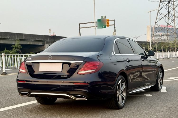 Used Mercedes-Benz E-Class 2016 E 200 L Sport Edition Exterior 6
