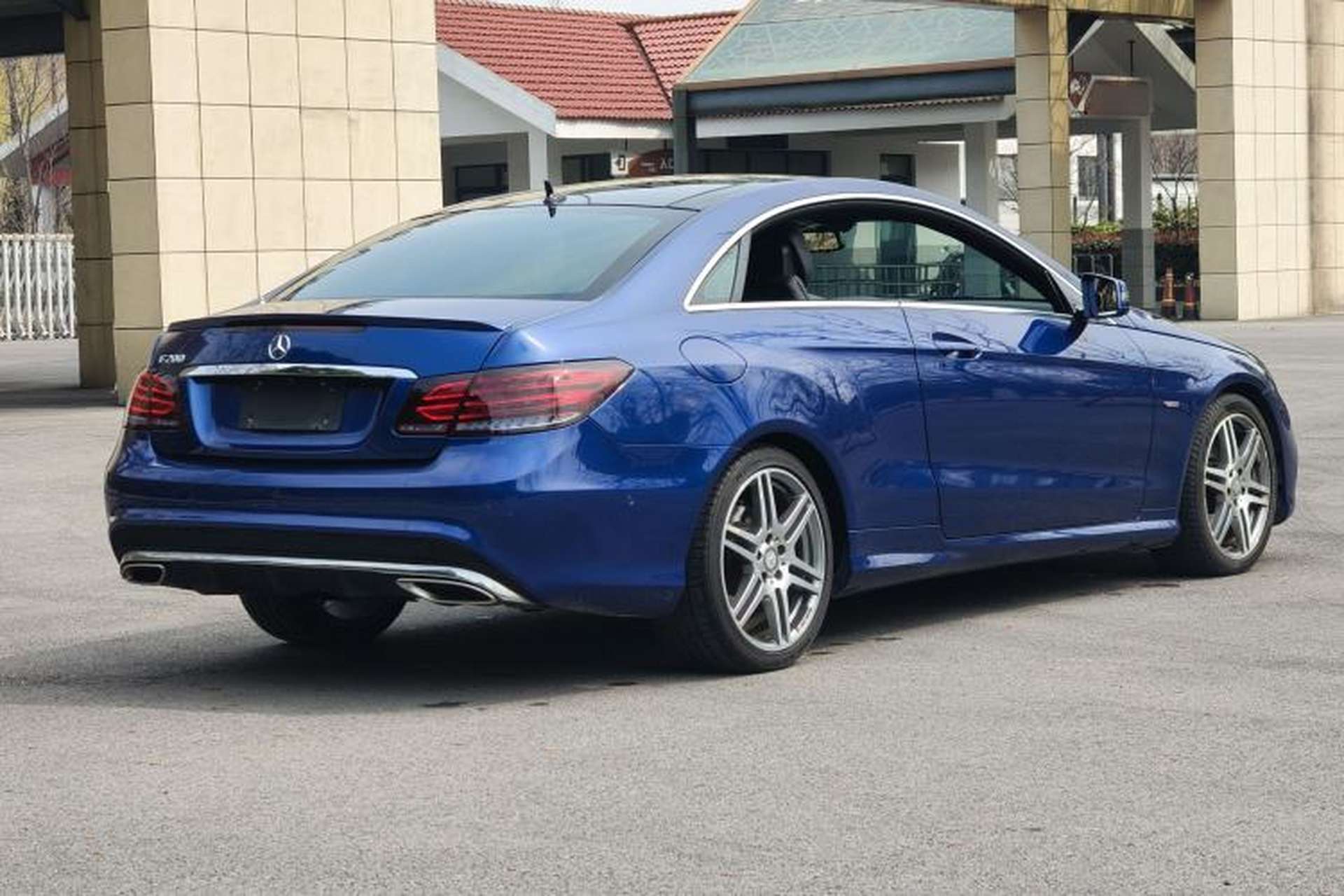 Used Mercedes-Benz E-Class 2016 E 200 Coupe Dynamic Edition Exterior 6