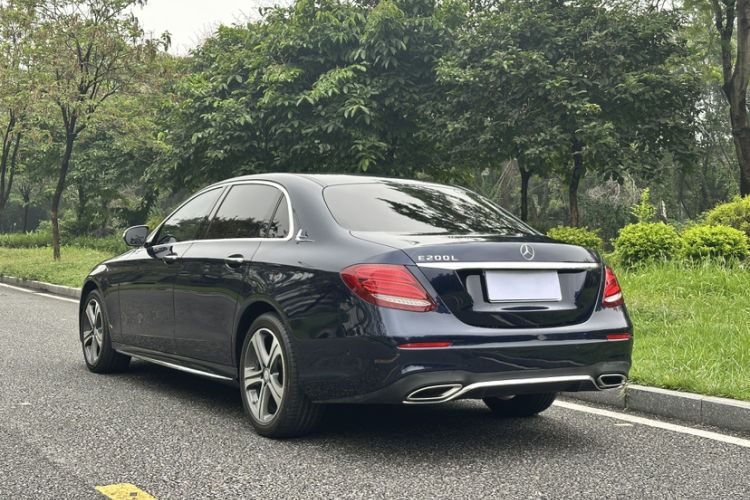 Used Mercedes-Benz E-Class 2016 E 200 L Sport Edition Exterior 7