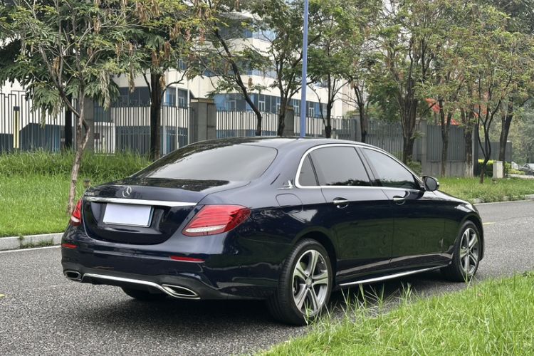 Used Mercedes-Benz E-Class 2016 E 200 L Sport Edition Exterior 9