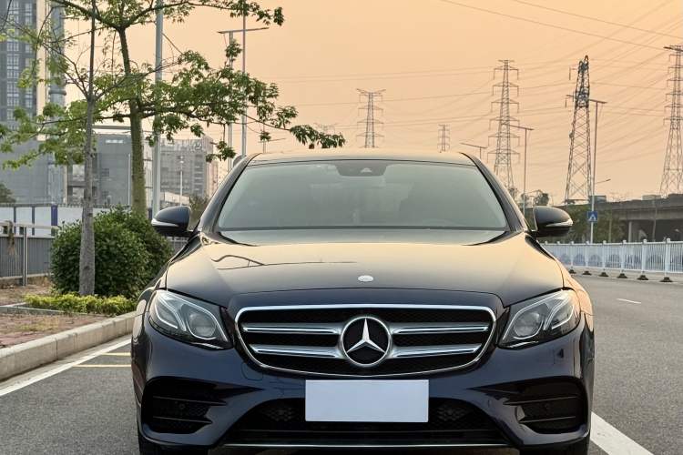Used Mercedes-Benz E-Class 2016 E 200 L Sport Edition Exterior 9