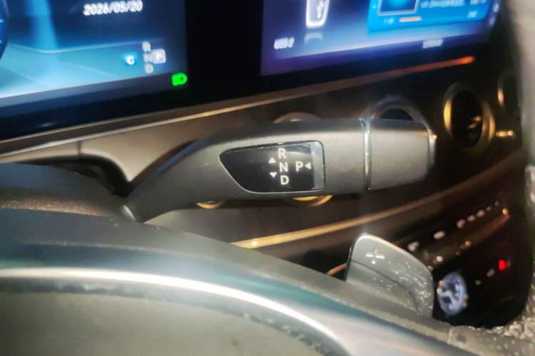 Used Mercedes-Benz E-Class 2016 E 200 L Sport Edition Gear Lever