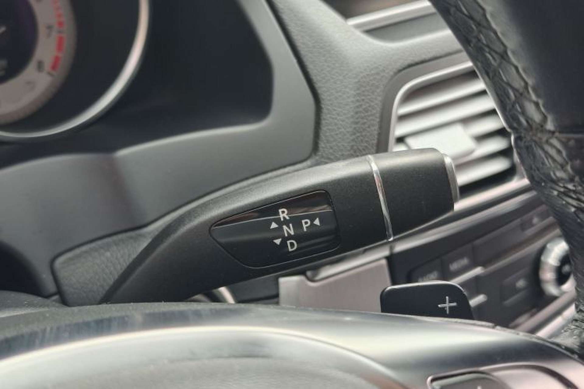Used Mercedes-Benz E-Class 2016 E 200 Coupe Dynamic Edition Gear Lever