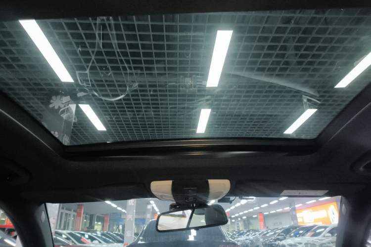 Used Mercedes-Benz E-Class 2016 E 200 Coupe Dynamic Edition Headliner