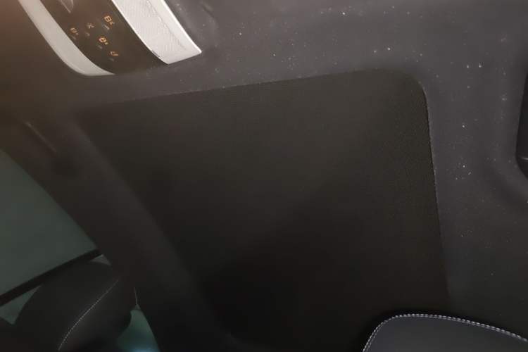 Used Mercedes-Benz E-Class 2016 E 200 Coupe Dynamic Edition Headliner