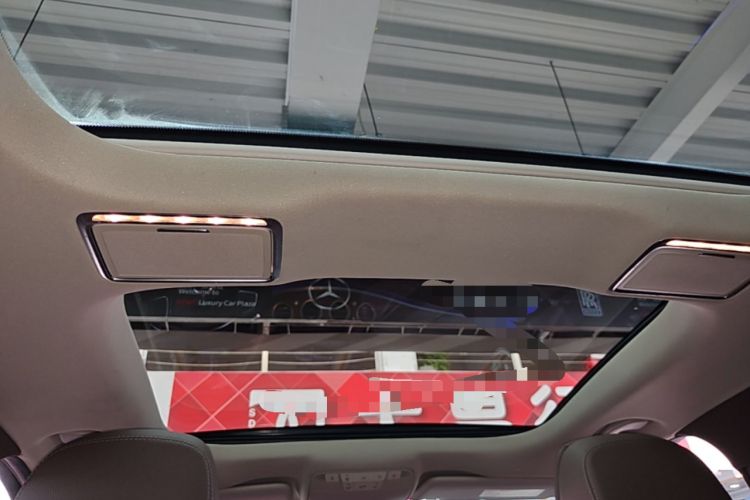 Used Mercedes-Benz E-Class 2016 E 300 L Luxury Model Headliner